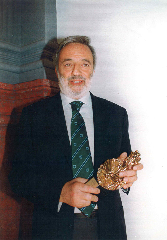 Il prof.Luigi Nicolais Premio Dorso 1998